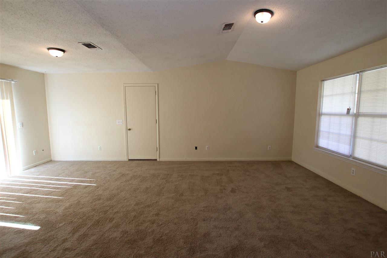 1303 Dog Track Road Pensacola, FL 32506 - Photo 7 of 18