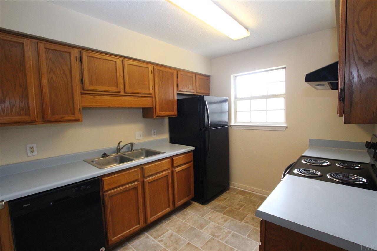 1303 Dog Track Road Pensacola, FL 32506 - Photo 9 of 18