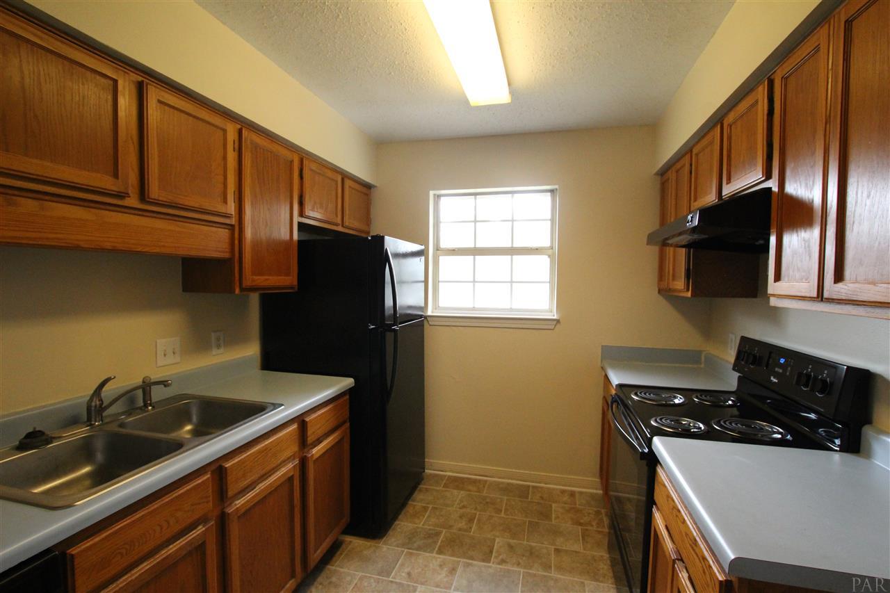 1303 Dog Track Road Pensacola, FL 32506 - Photo 10 of 18