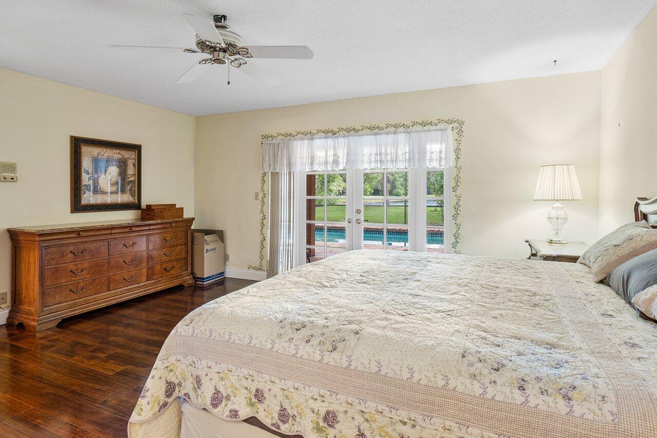 7276 Encina Lane Boca Raton, FL 33433 - Photo 16 of 34 Primary