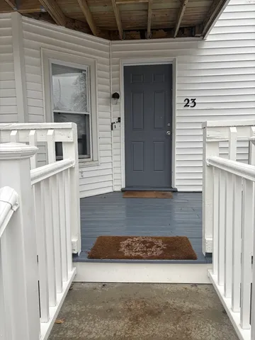 $2,500 | 23 Griggs Street, Unit 1, Dracut, MA 01826
