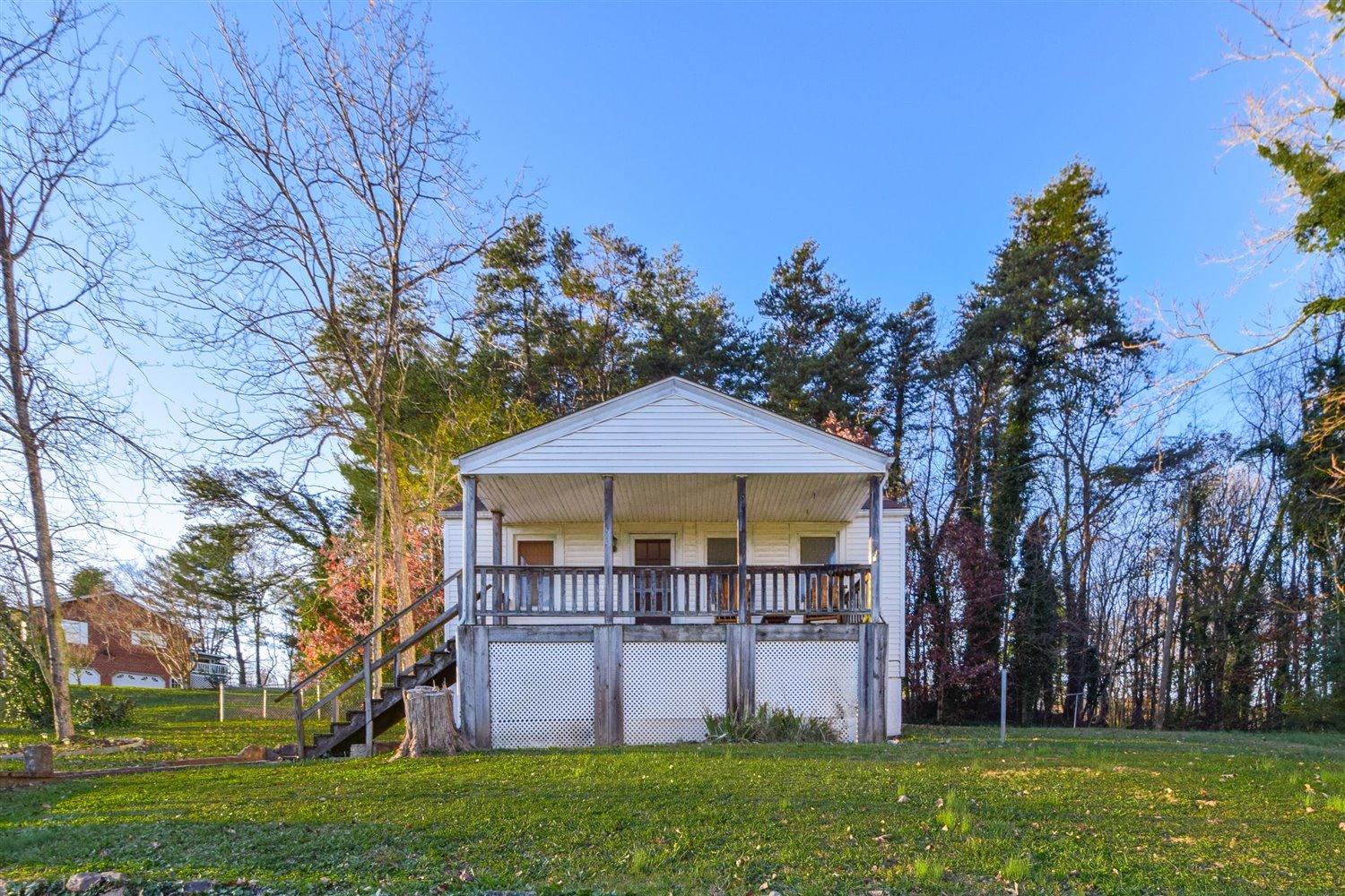 6306 Roberta Road Roanoke, VA 24019 - Photo 20 of 27 a view of a house with a yard