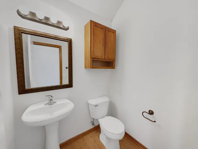 $555,000 | 18165 67th Place North, Maple Grove, MN 55311