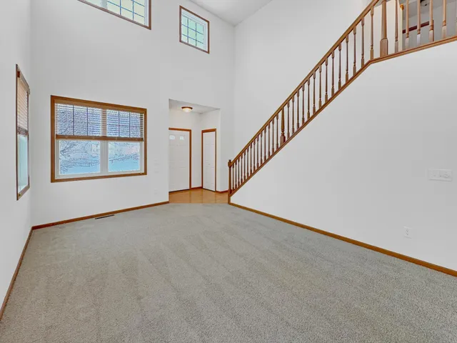 $555,000 | 18165 67th Place North, Maple Grove, MN 55311