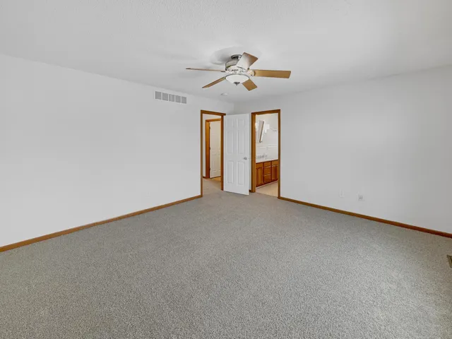 $555,000 | 18165 67th Place North, Maple Grove, MN 55311