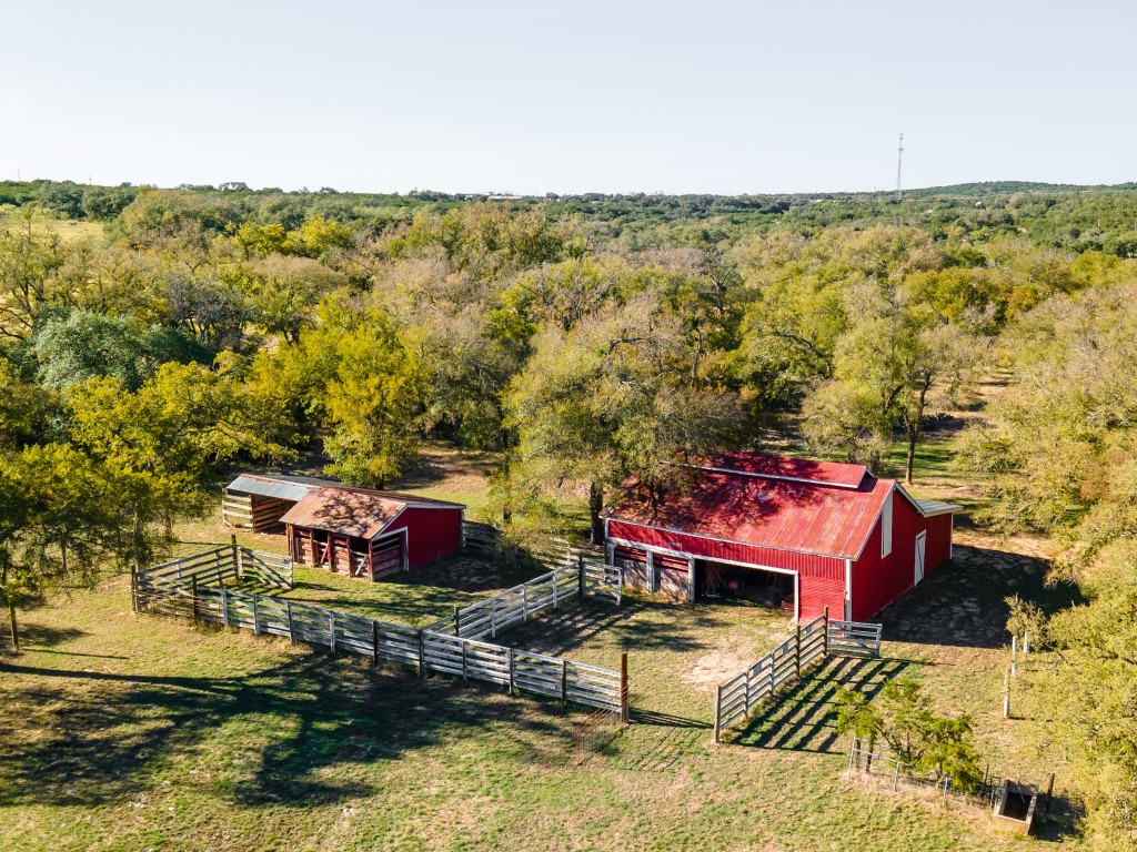 12737 Silver Creek Road Dripping Springs, TX 78620 - Photo 9 of 36 a view of a balcony with an outdoor space