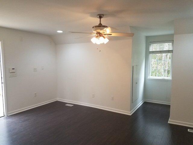 5990 County Line Road Ravenel, SC 29470 - Photo 8 of 24 5990 county line rd living area