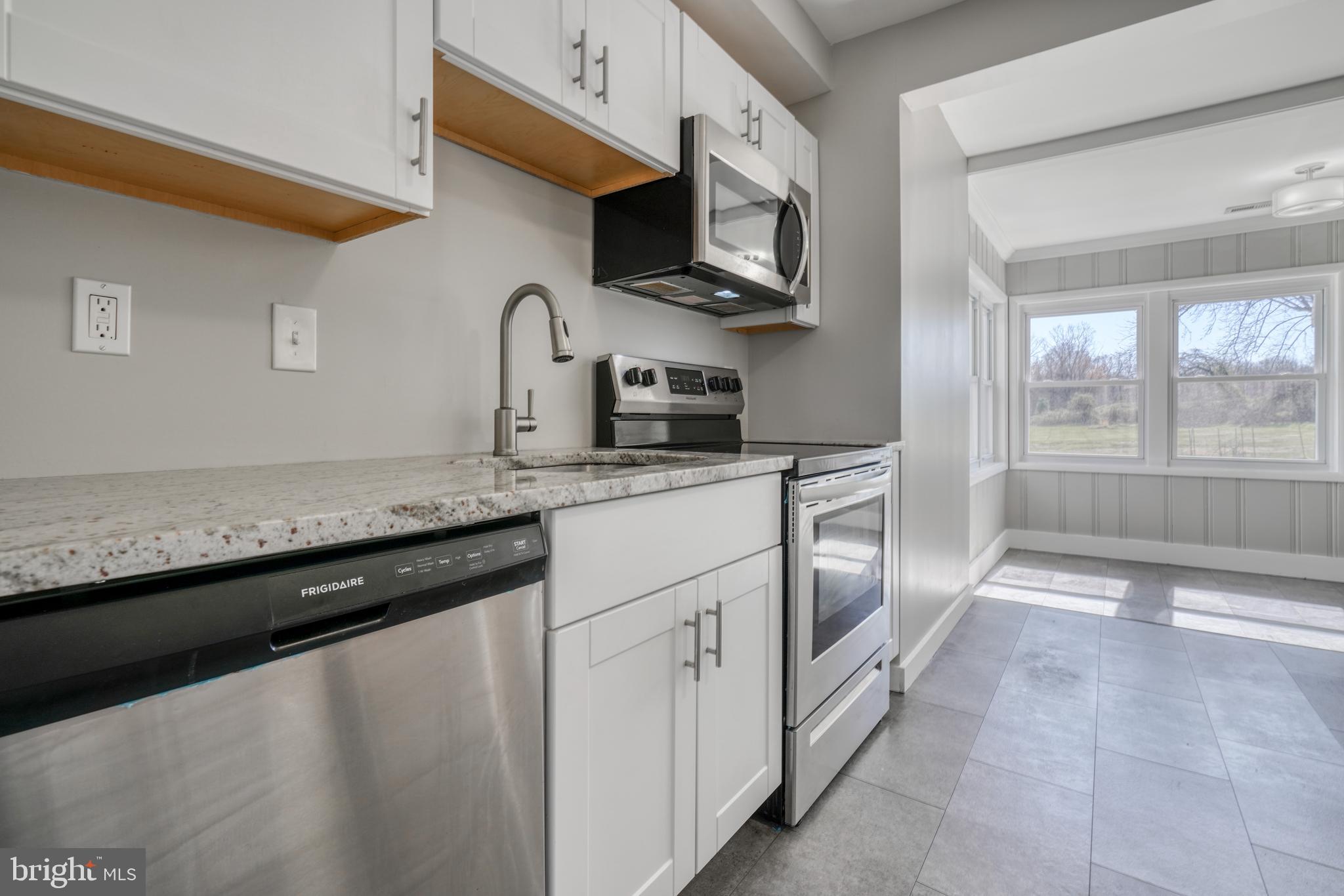 4347 Chapel Road Perry Hall, MD 21128 - Photo 12 of 52