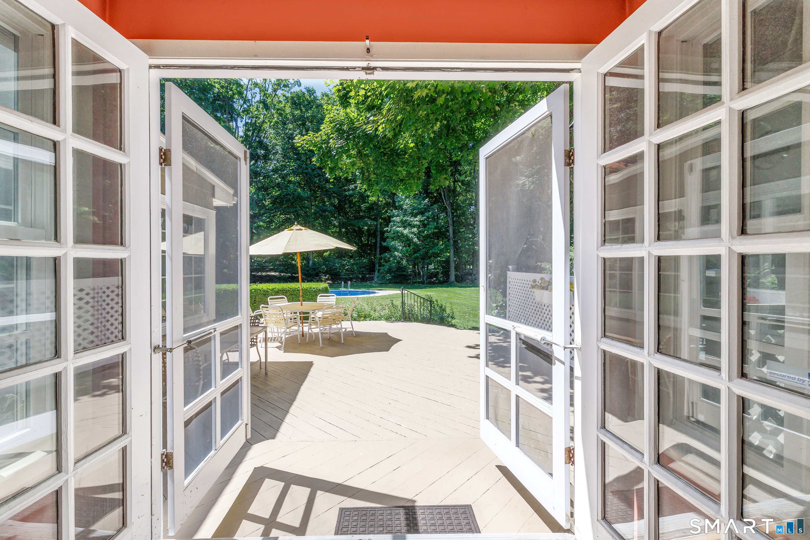 52 Mischa Hill Road Trumbull, CT 06611 - Photo 9 of 40
