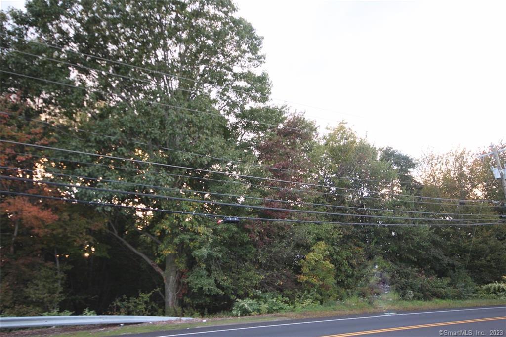 20 New Haven Road Prospect, CT 06712 - Photo 6 of 36