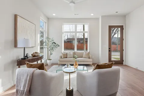 $499,900 | 3910 Delaware Avenue, Nashville, TN 37209