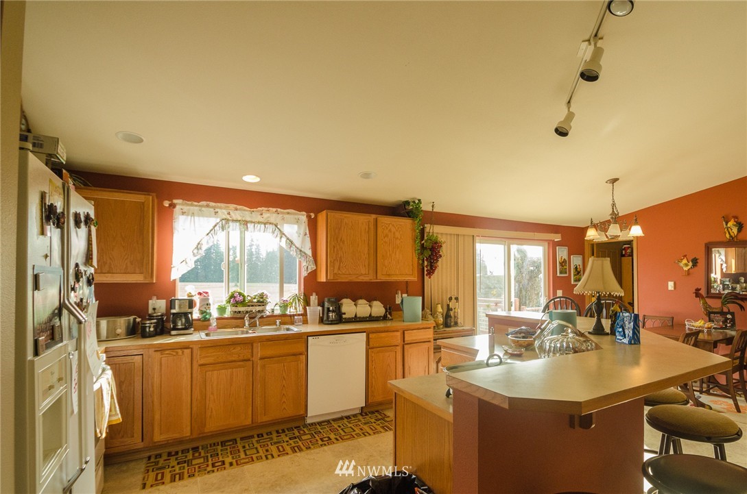 576 Spencer Road Toledo, WA 98591 - Photo 8 of 16