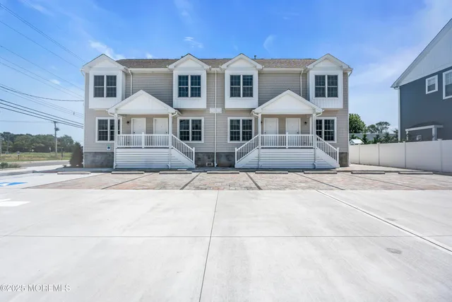 $3,200 | 604 Ocean Road, Point Pleasant, NJ 08742