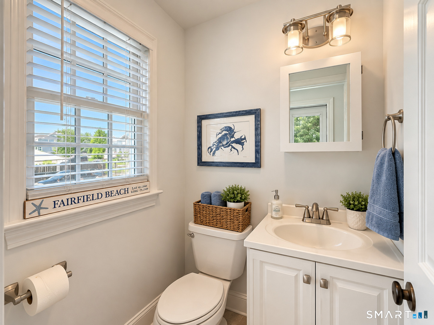 192 Birch Road Fairfield, CT 06824 - Photo 9 of 15 Gallery Image 9