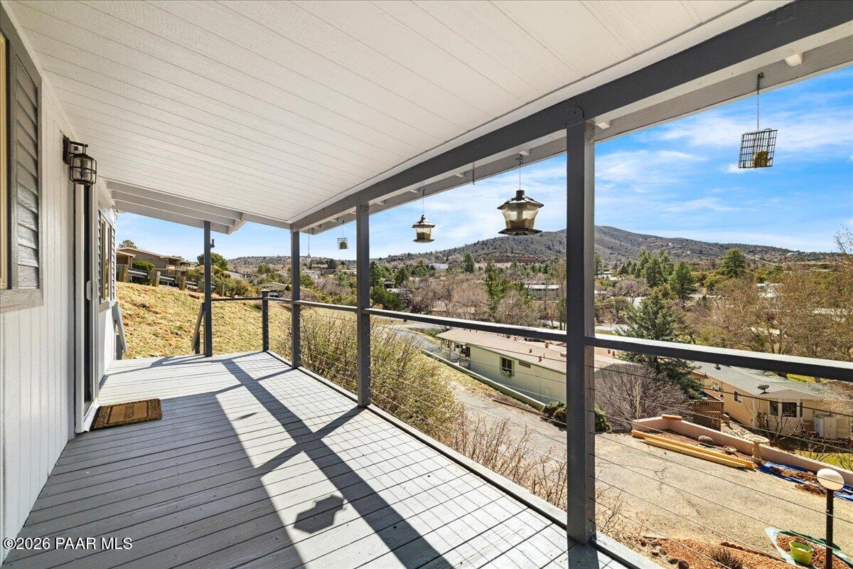 2099 Hillside Loop Road Prescott, AZ 86301 - Photo 17 of 26 17-Deck
