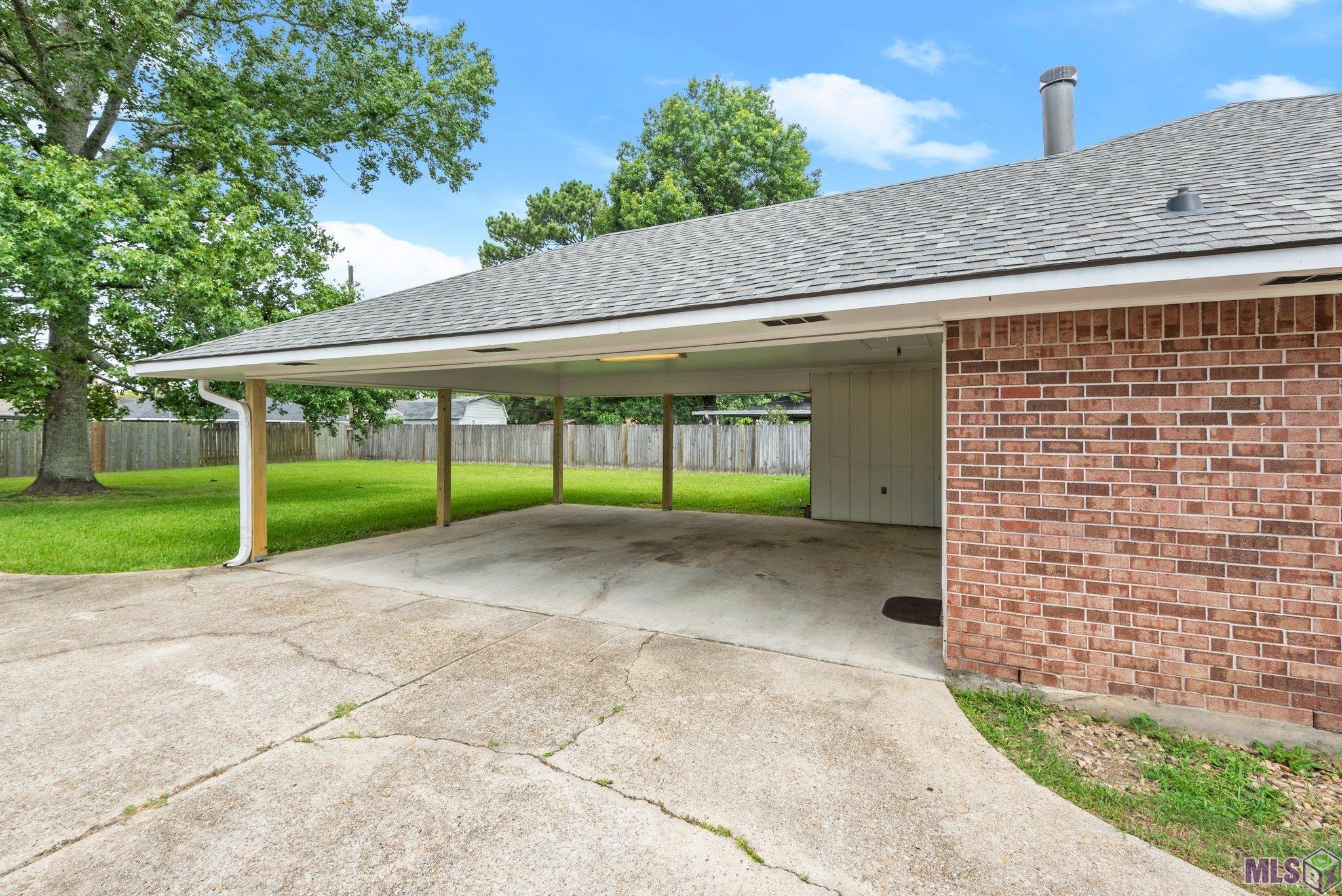 11344 Bainbridge Avenue Baton Rouge, LA 70817 - Photo 13 of 17 Gallery Image 13