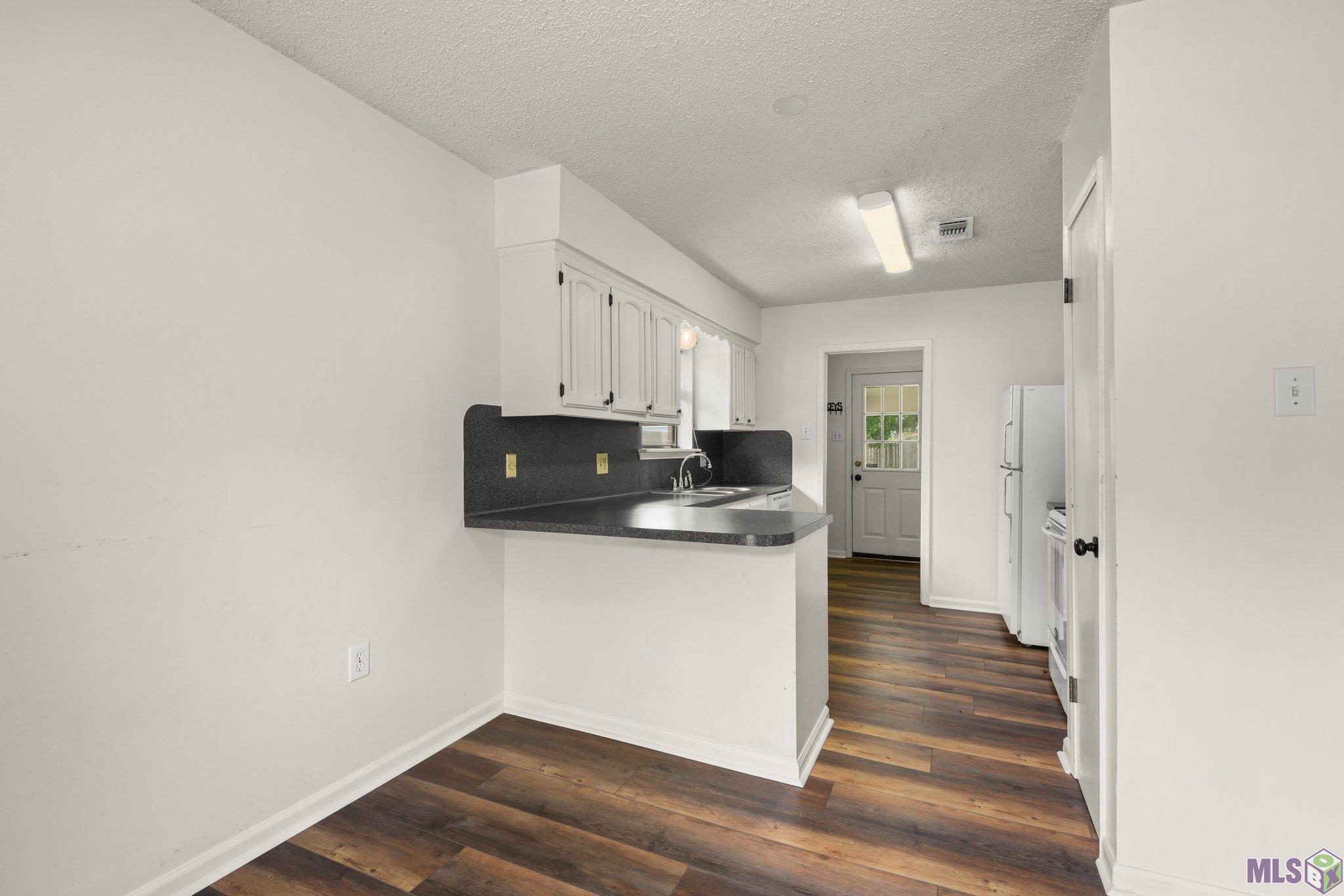 11344 Bainbridge Avenue Baton Rouge, LA 70817 - Photo 8 of 17 Gallery Image 8