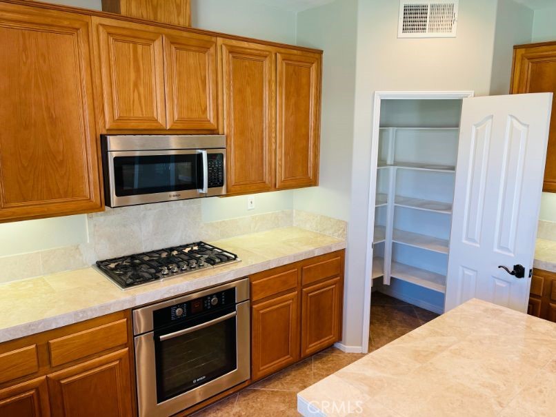 29720 Rossiter Road Murrieta, CA 92563 - Photo 22 of 64