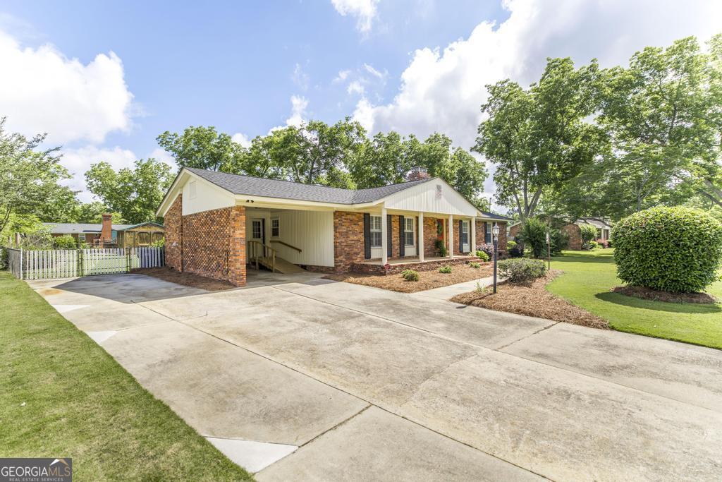 1431 Tucker Road Perry, GA 31069 - Photo 5 of 31