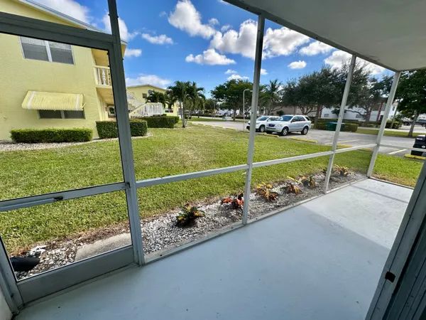a view of a garden area