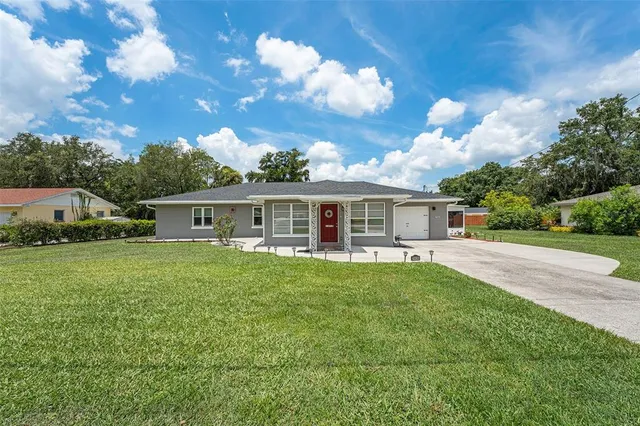$498,999 | 1075 8th Street Northwest, Winter Haven, FL 33881