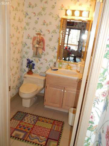 7352 East River Road Flushing, MI 48433 - Photo 23 of 51 21143465-22.JPG