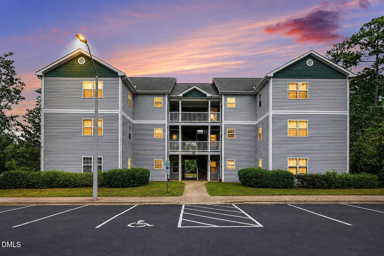 2031 Wolfmill Drive, Unit 301 Raleigh, NC 27603 - Photo 8 of 12