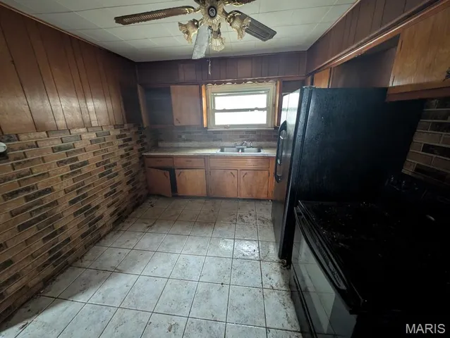 $75,050 | 3043 Myrtle Avenue, Granite City, IL 62040