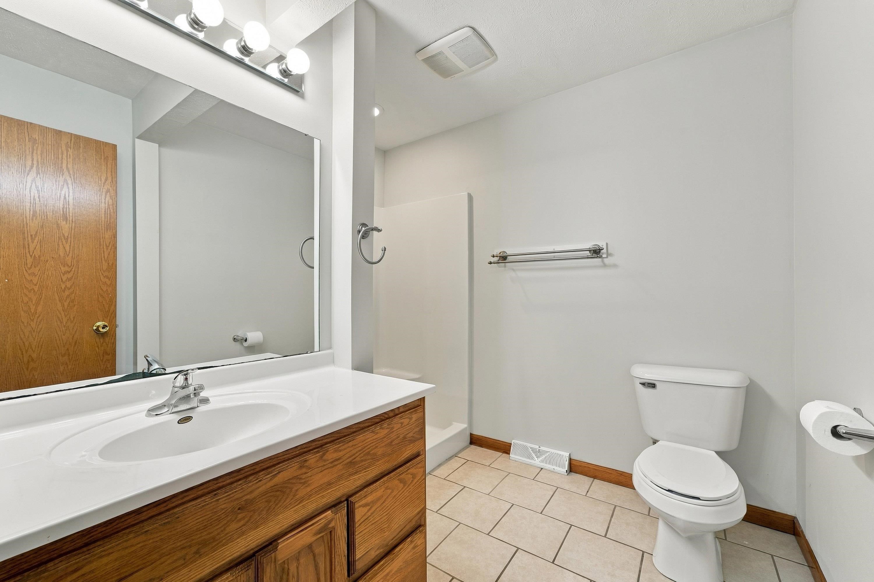 415 Waterloo Road Marshall, WI 53559 - Photo 14 of 38 Gallery Image 14