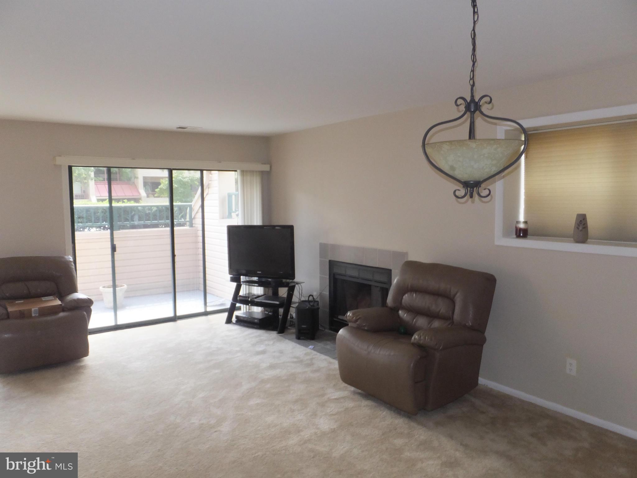 8002 Valley Manor Road, Unit 1A Owings Mills, MD 21117 - Photo 5 of 12 Living Room