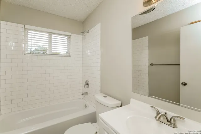 $1,570 | 5311 Peppermint Lane, Kirby, TX 78219