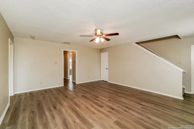 $1,570 | 5311 Peppermint Lane, Kirby, TX 78219