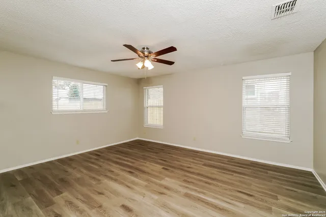 $1,570 | 5311 Peppermint Lane, Kirby, TX 78219