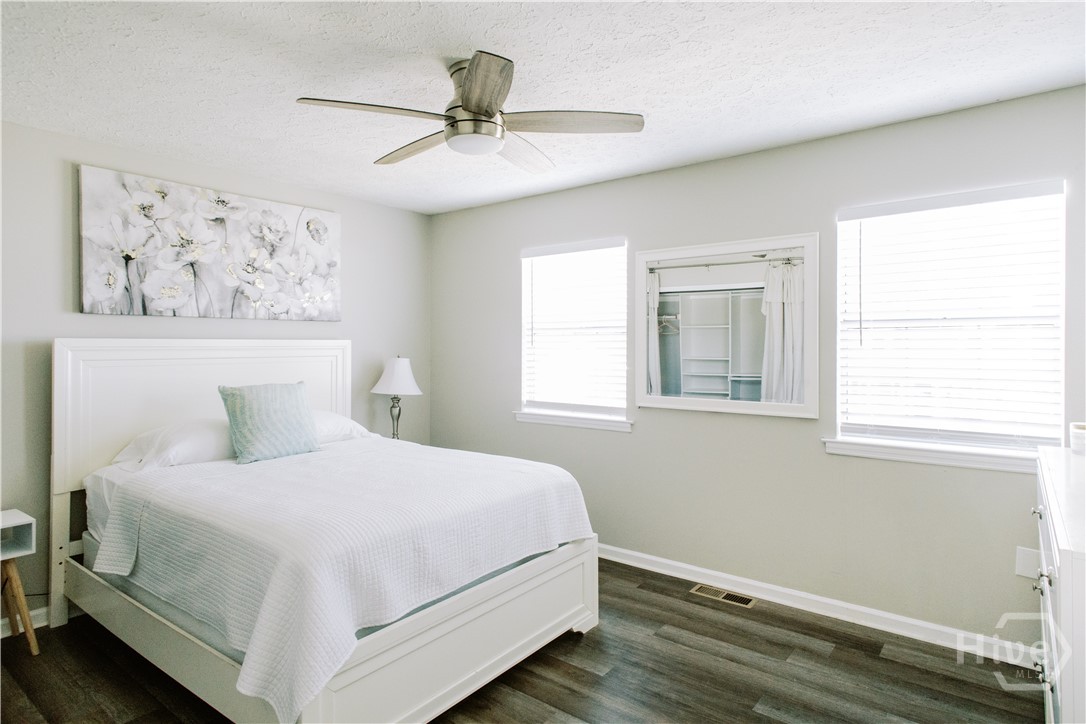 306 Redan Drive Savannah, GA 31410 - Photo 15 of 24