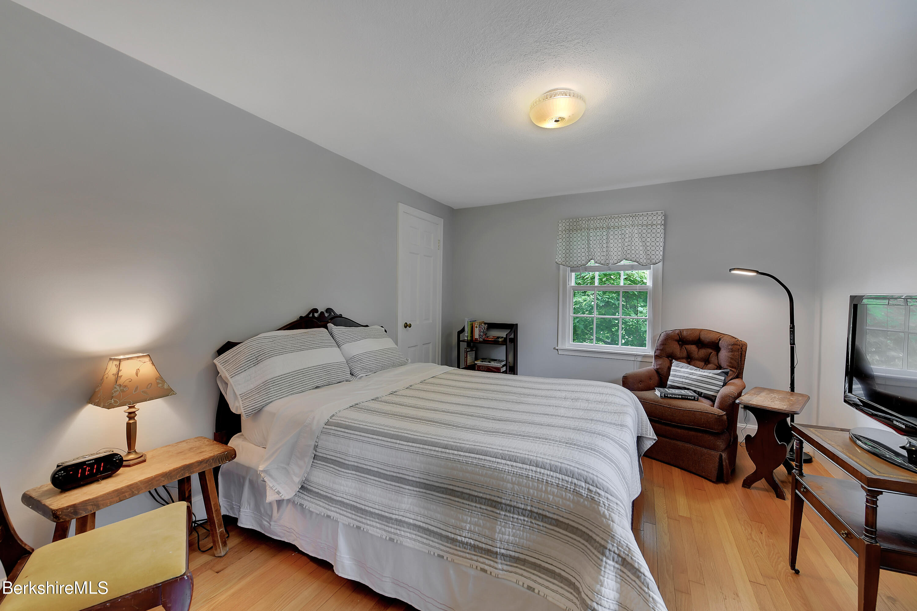 80 Roberta Road Pittsfield, MA 01201 - Photo 28 of 42 Bedroom 4