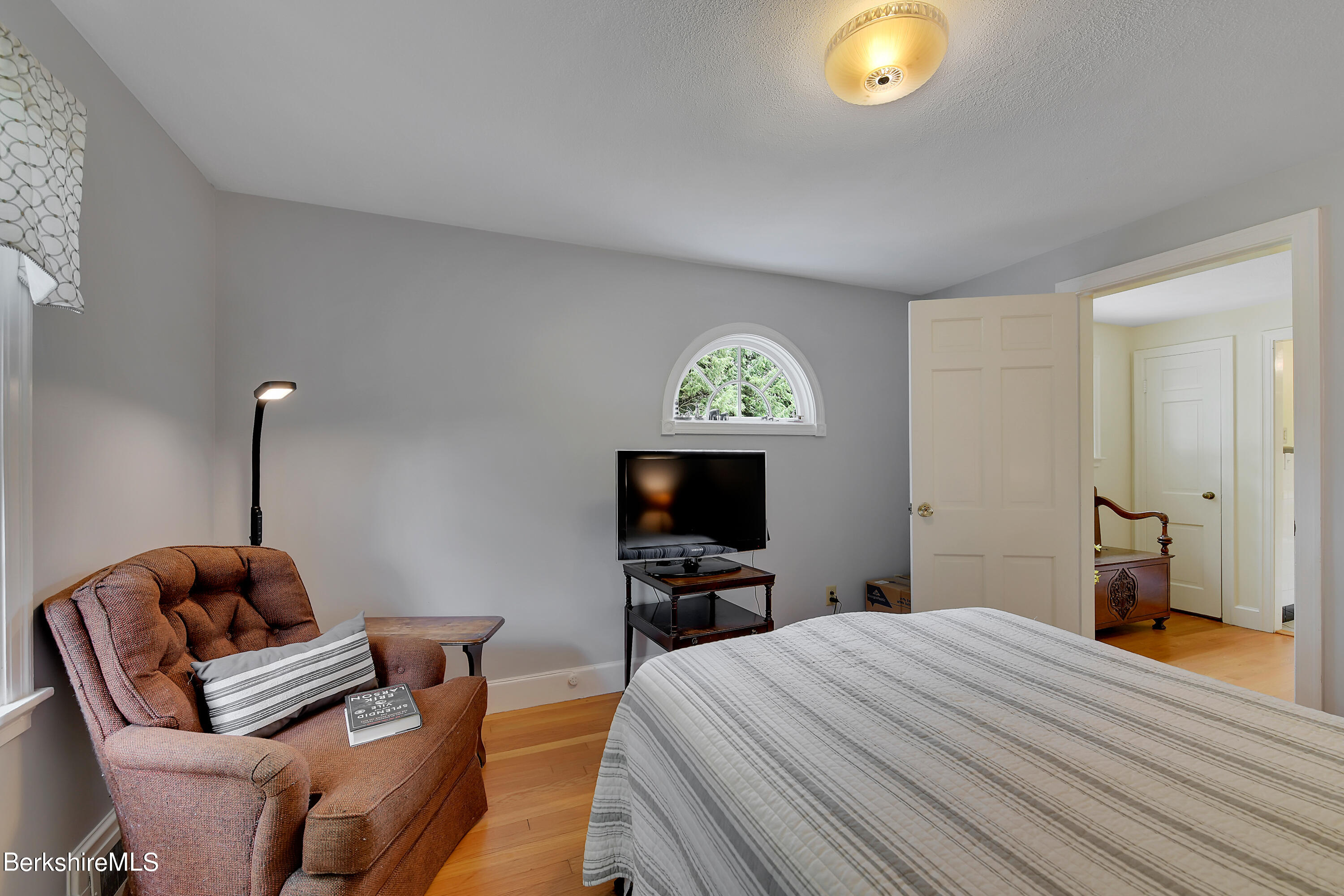 80 Roberta Road Pittsfield, MA 01201 - Photo 29 of 42 Bedroom 4