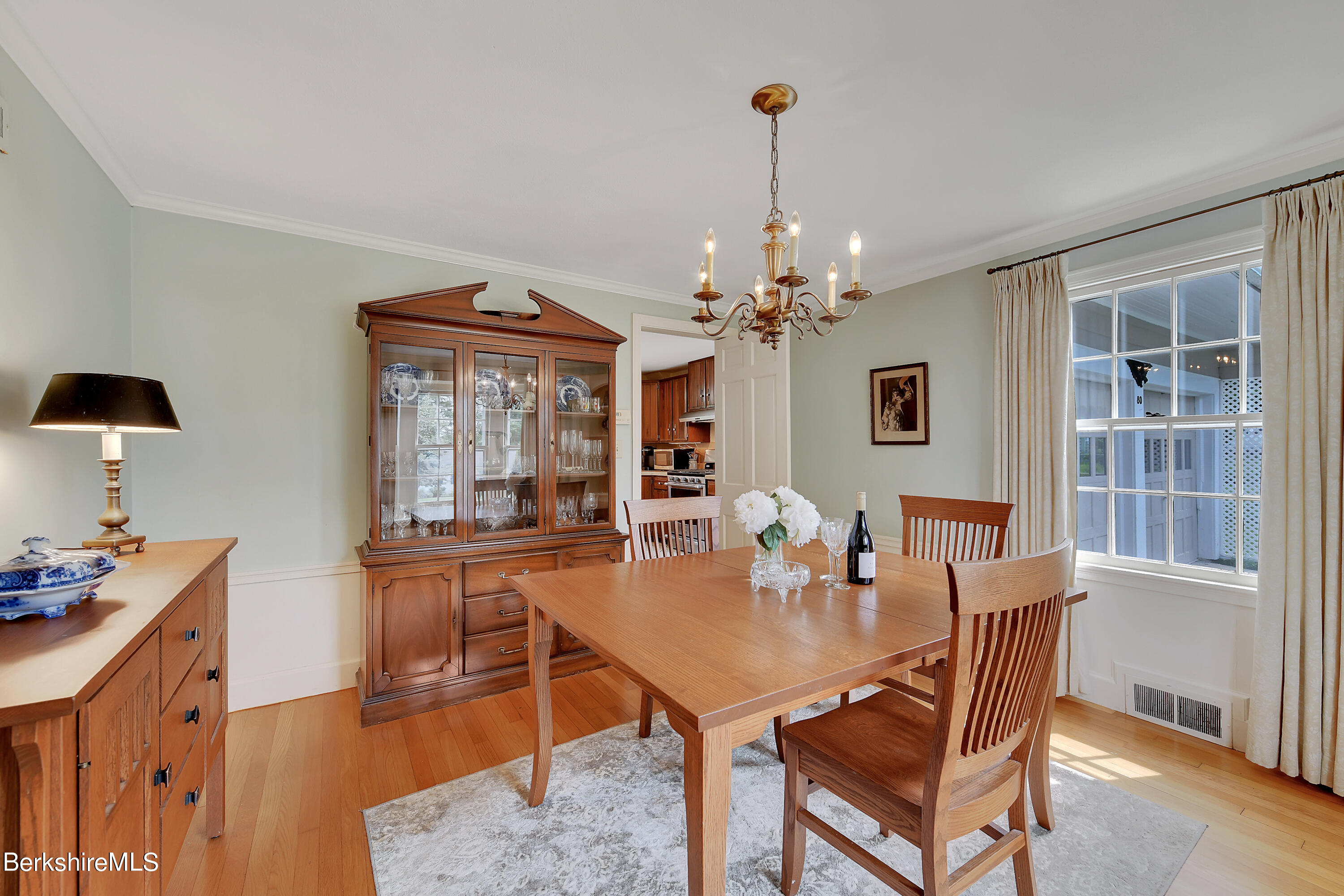 80 Roberta Road Pittsfield, MA 01201 - Photo 9 of 42 Dining-Room