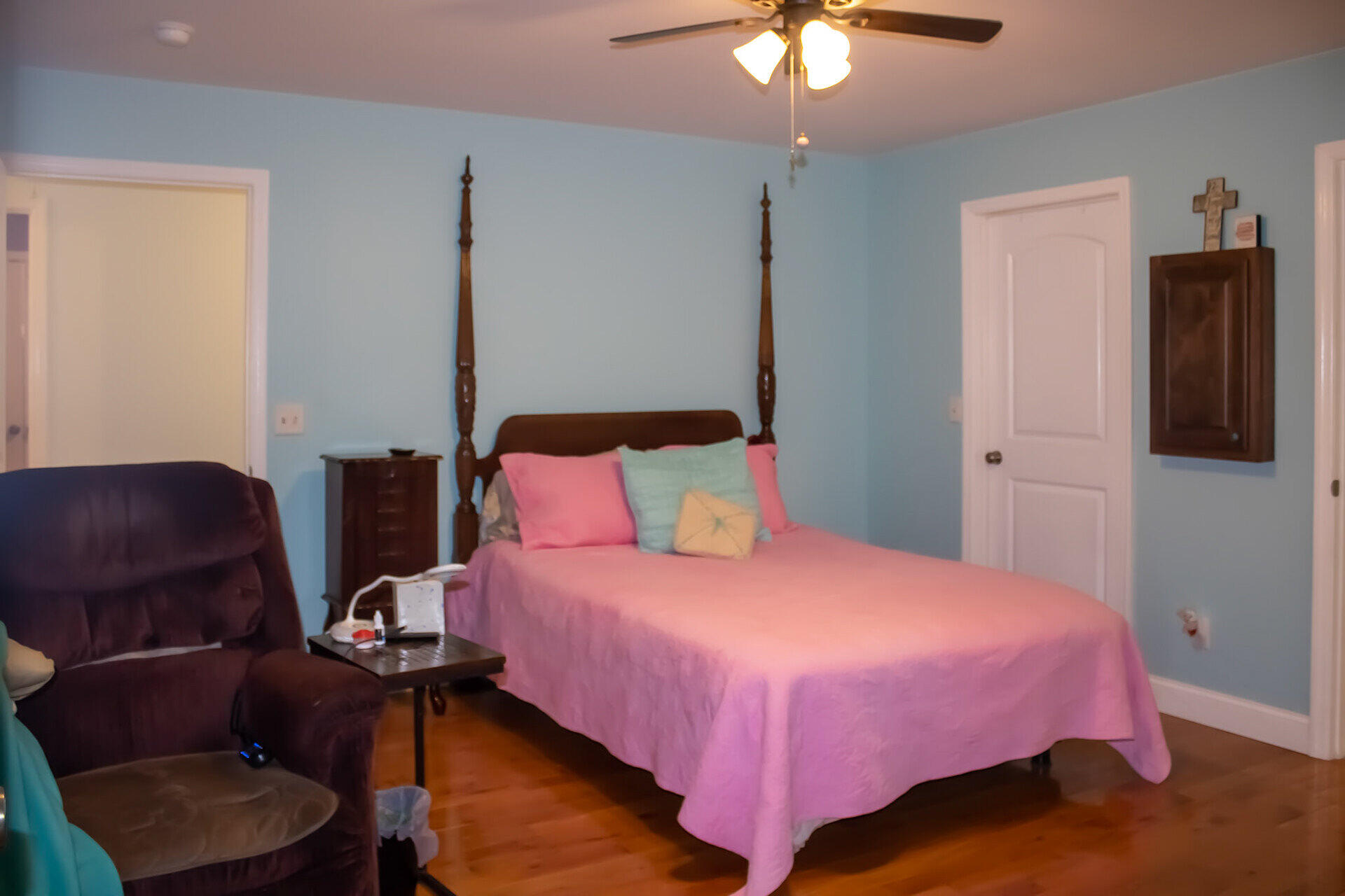 99 Ridgecrest Circle Rossville, GA 30741 - Photo 16 of 22 Master Bedroom