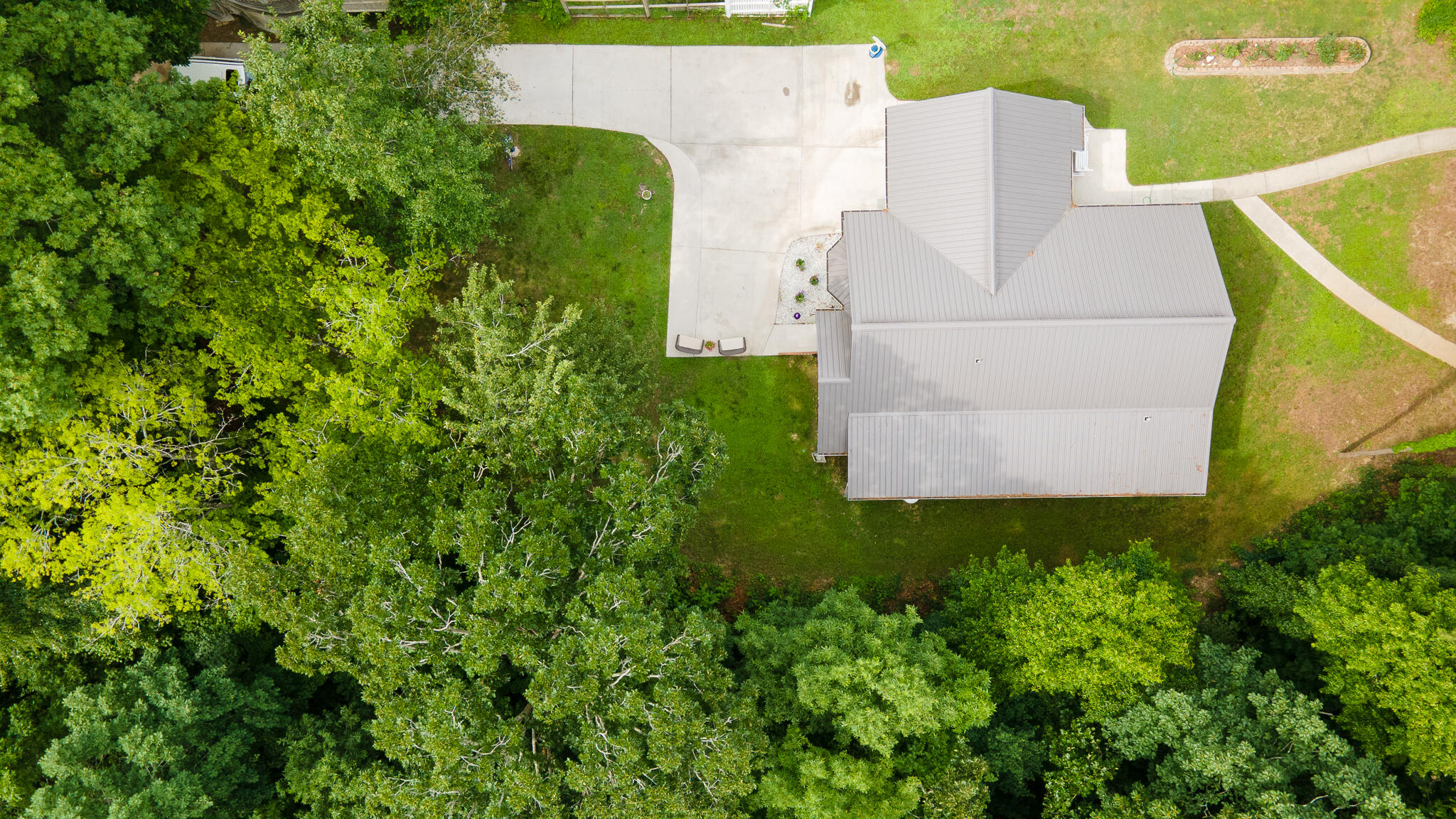 99 Ridgecrest Circle Rossville, GA 30741 - Photo 5 of 22 DJI_0117