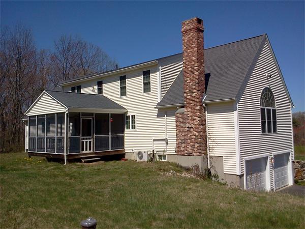 23 Hutchinson Road Sutton, MA 01590 - Photo 2 of 17