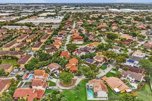 $4,800 | 17532 Northwest 61st Court North, Hialeah, FL 33015