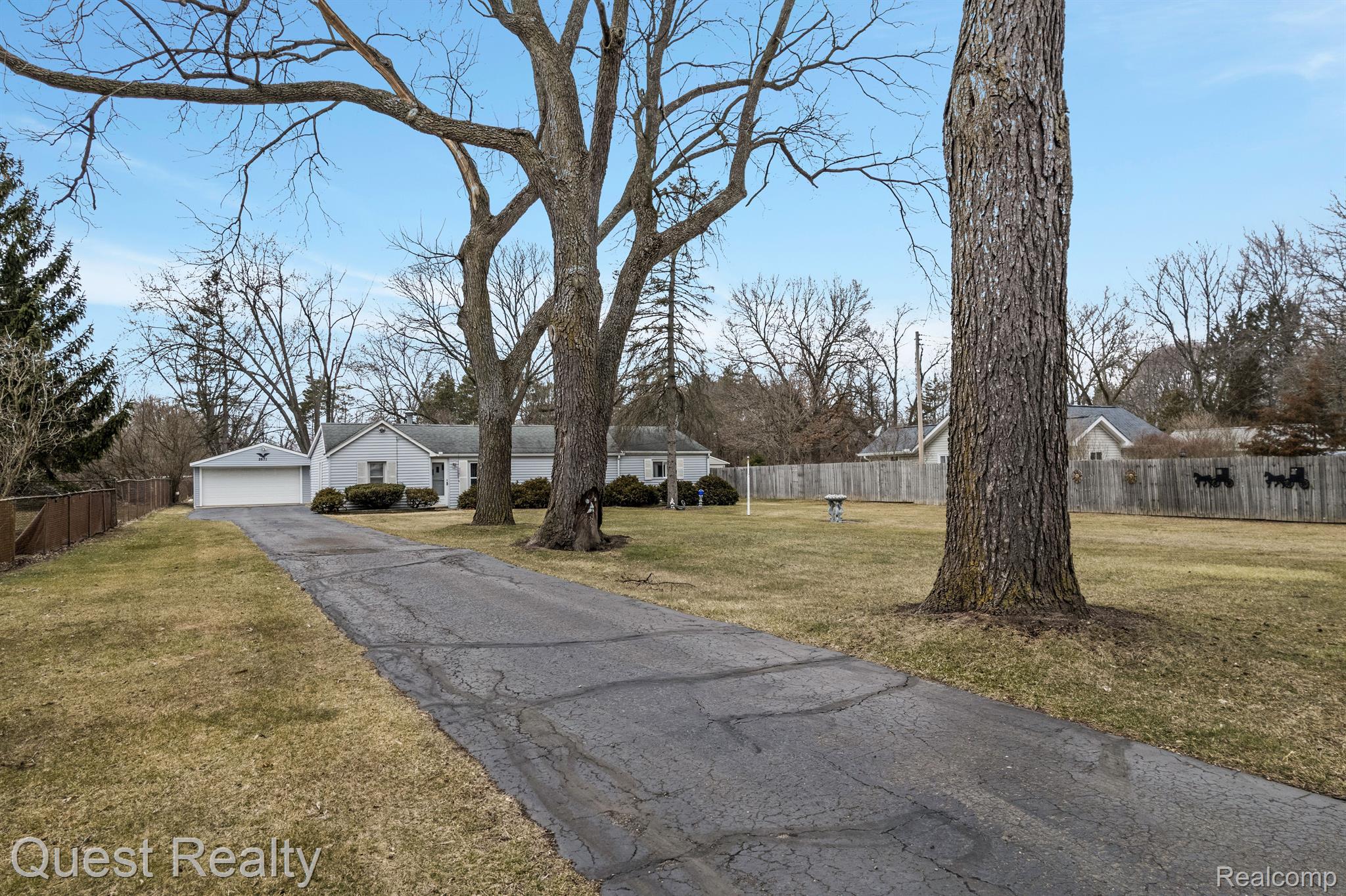 2671 Marlington Road Waterford, MI 48329 - Photo 5 of 32 Gallery Image 5