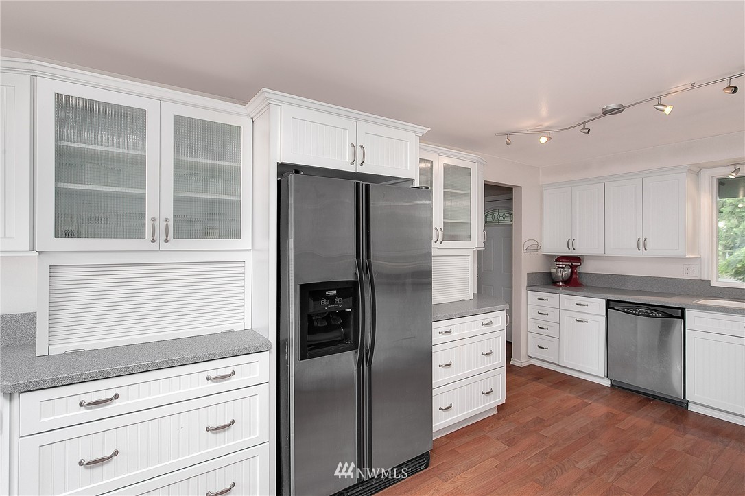 3323 198th Place Southeast Bothell, WA 98012 - Photo 2 of 22
