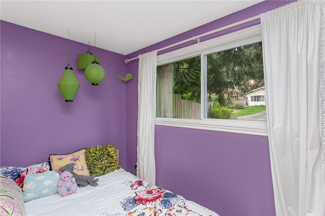 3323 198th Place Southeast Bothell, WA 98012 - Photo 13 of 22