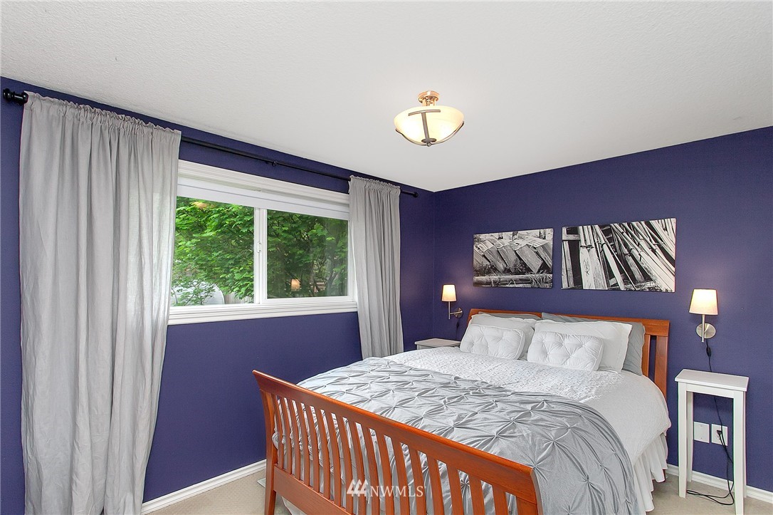 3323 198th Place Southeast Bothell, WA 98012 - Photo 6 of 22
