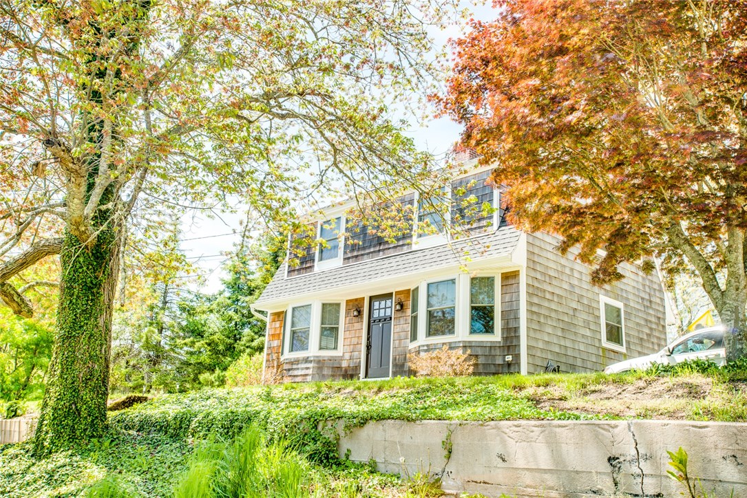 356 Post Road Westerly, RI 02891 - Photo 3 of 17