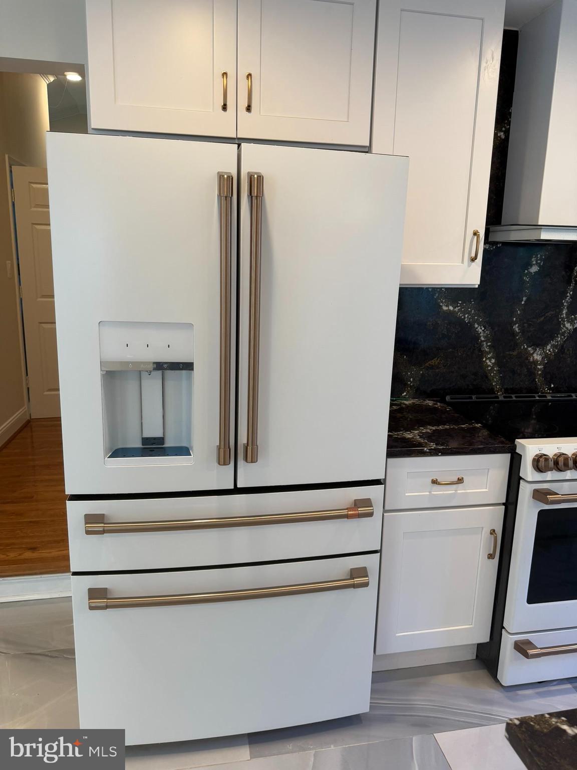 2923 Fairhill Road Fairfax, VA 22031 - Photo 15 of 63