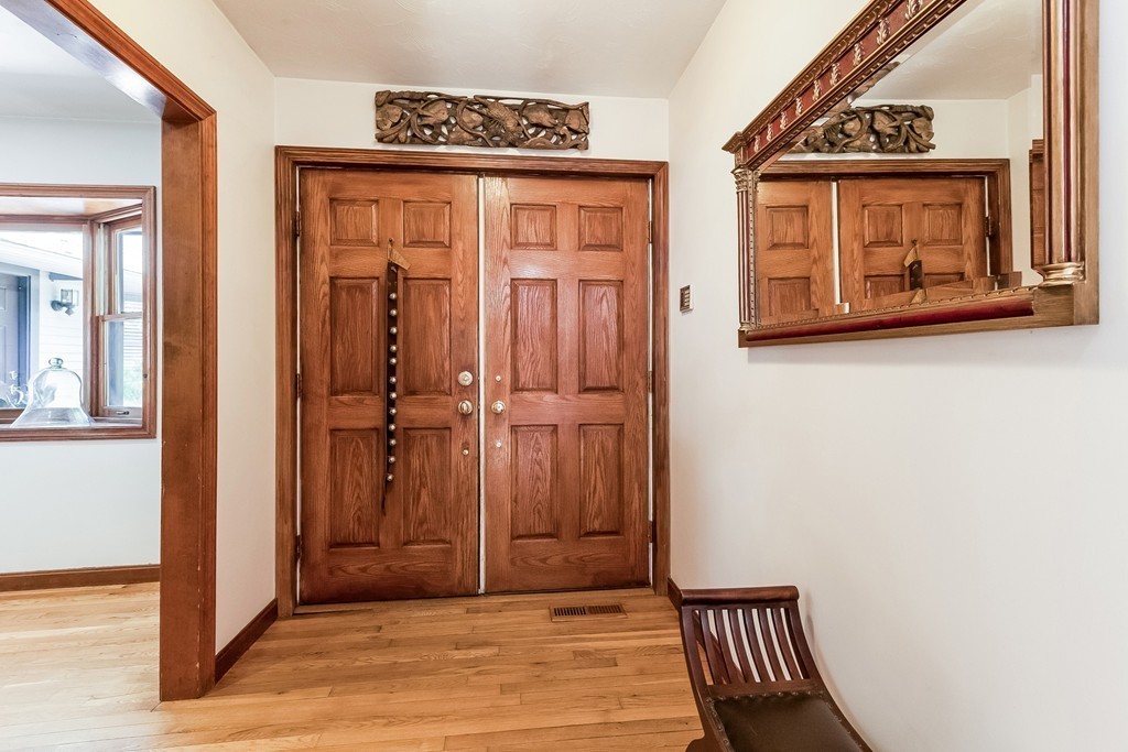 17 Bridle Path Canton, MA 02021 - Photo 7 of 30 Gallery Image 7