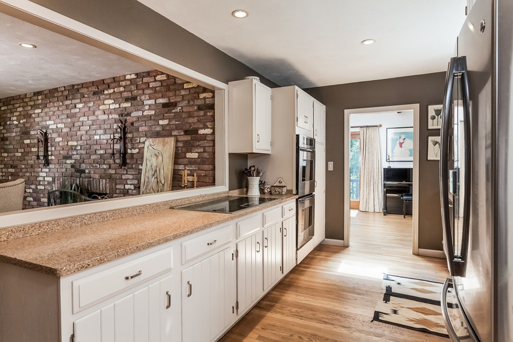 17 Bridle Path Canton, MA 02021 - Photo 10 of 30 Gallery Image 10