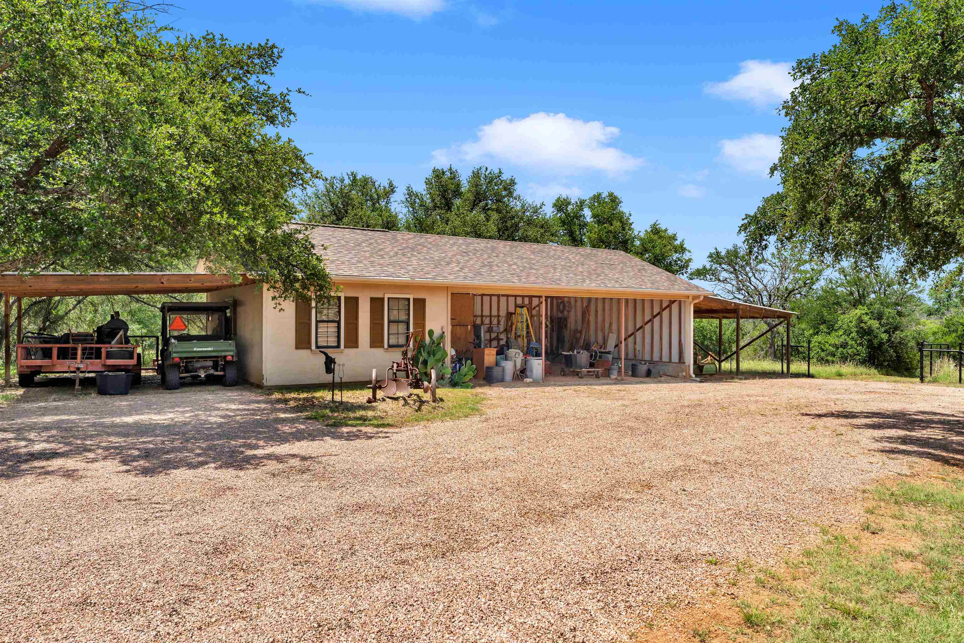 627 Ranch Road 2323 Llano, TX 78643 - Photo 34 of 44